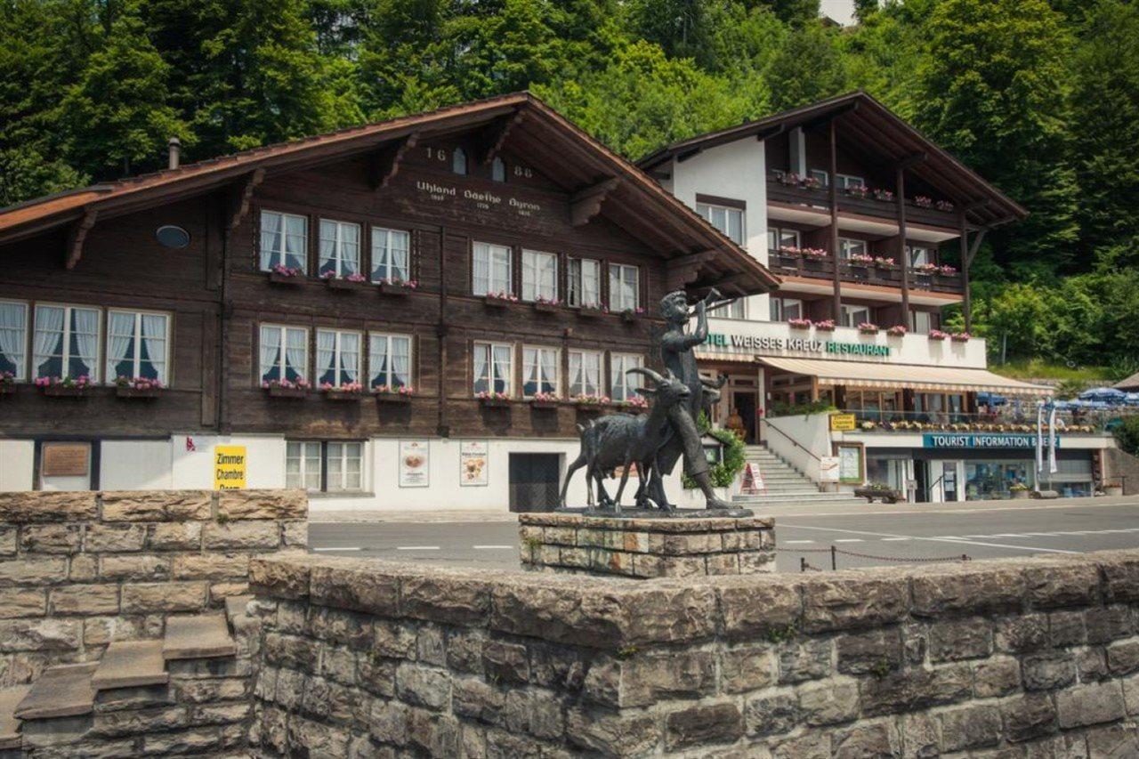 Hotel Weisses Kreuz Brienz  Exterior photo