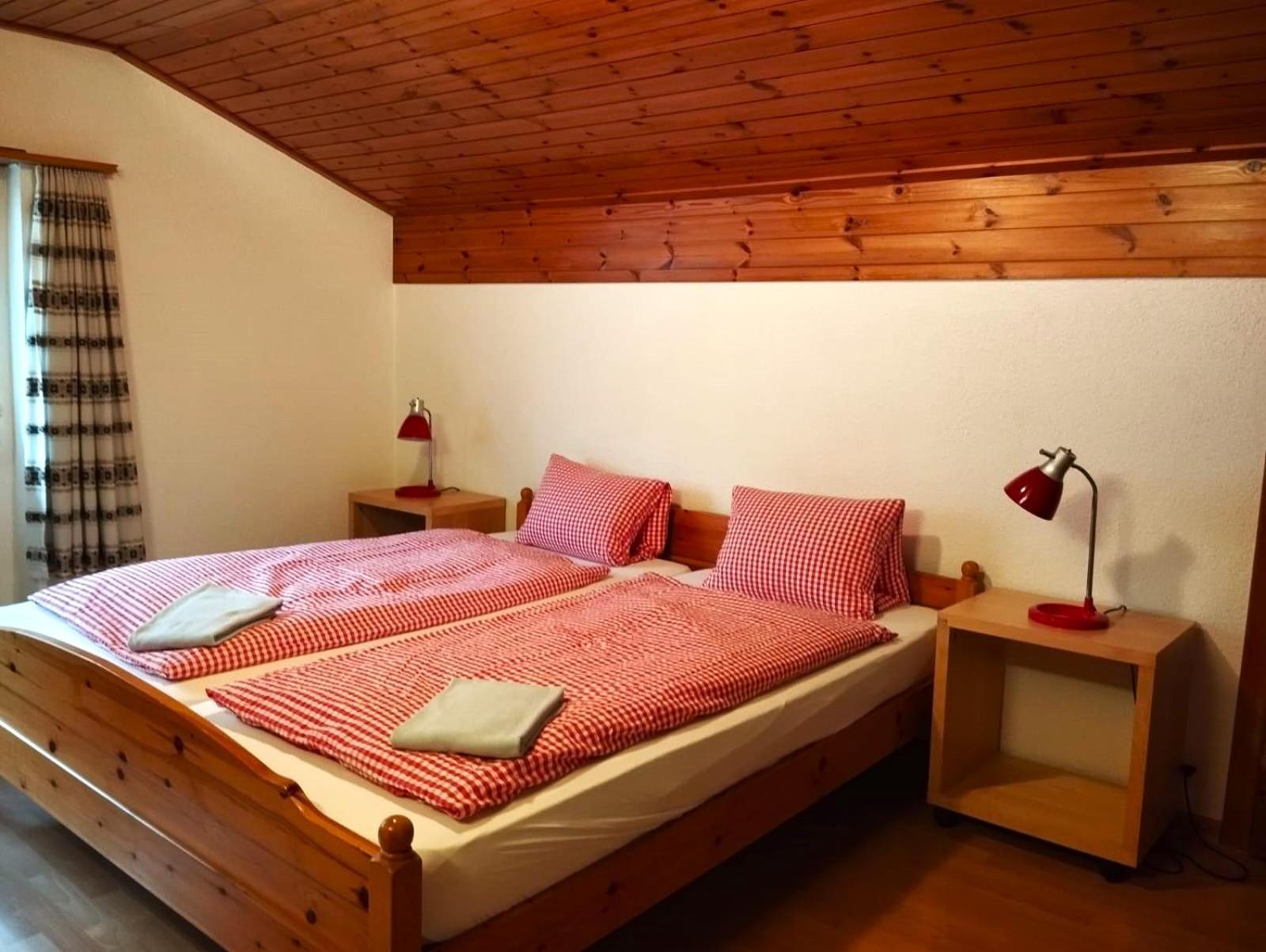 Hotel Weisses Kreuz Brienz  Room photo