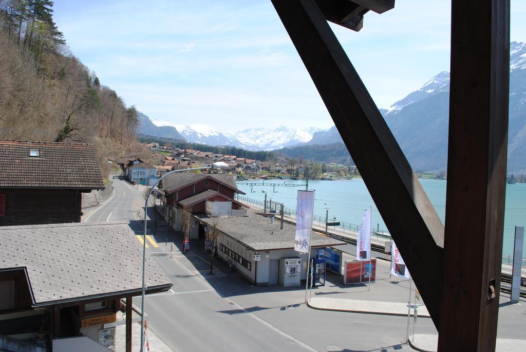 Hotel Weisses Kreuz Brienz  Exterior photo